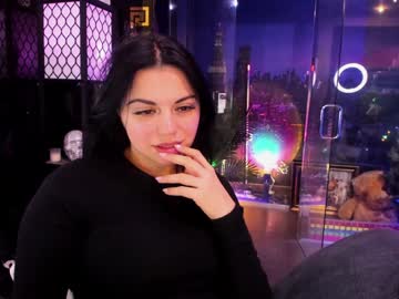 alma_pearl's chat room