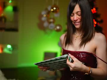 newchloe18's chat room