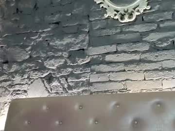 vixvixenn's chat room