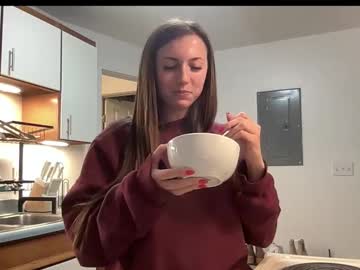 laylahlaylah1's chat room