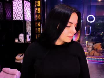 alma_pearl's chat room