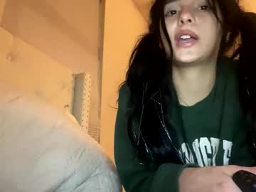 esoterickitten777's chat room