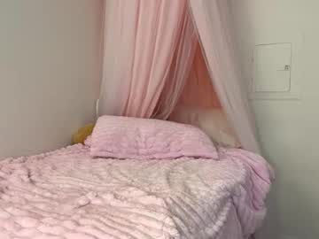 claraxoxo_'s chat room