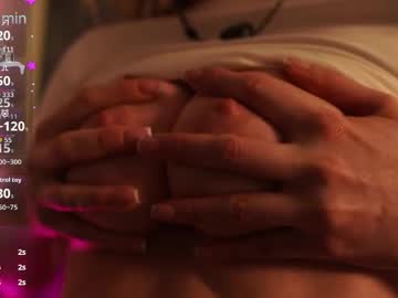 moonelly's chat room