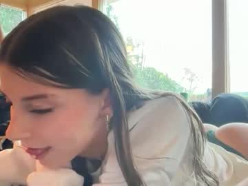 clairewalkerrr's chat room