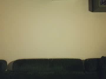 shinyandused's chat room