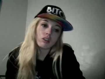 mizzymay10101's chat room