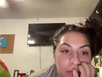 avamonroexo's chat room