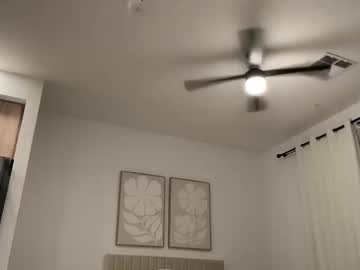 juliaabrooks's chat room