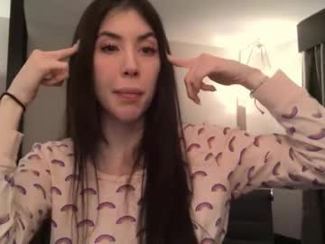 lilylustxoxo's chat room