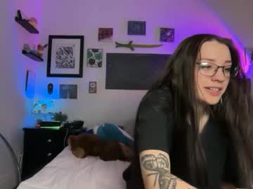 hannahtaylorr's chat room