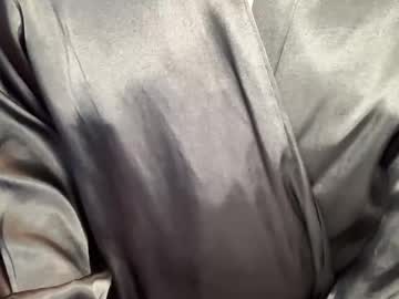 bunnieandthedude's chat room