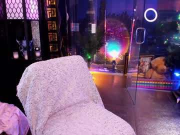 alma_pearl's chat room