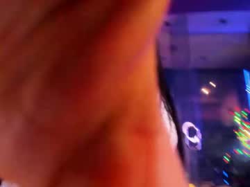 alma_pearl's chat room