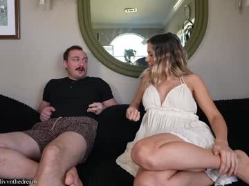 livanddrew's chat room