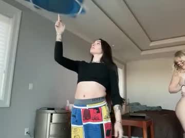 hannahtaylorr's chat room