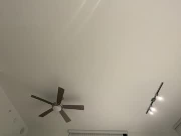 kaliblakexo's chat room