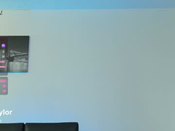 _taylormoon's chat room