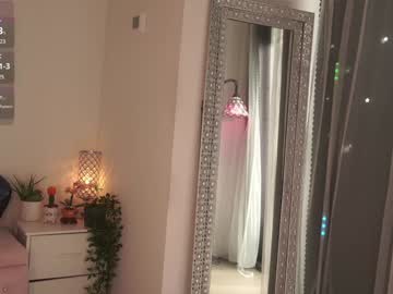 mysticxkitty's chat room