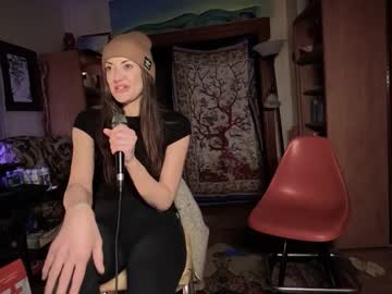 straightishd's chat room