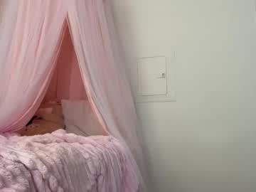 claraxoxo_'s chat room