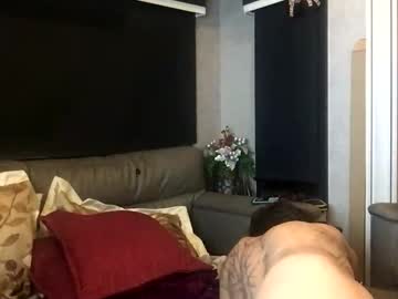 kaneisyours2420's chat room