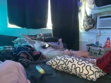 charlesb13's chat room