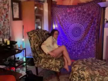 straightishd's chat room