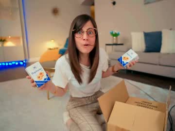 newchloe18's chat room