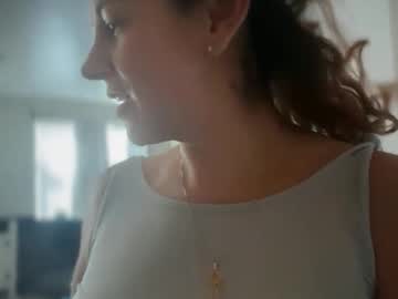 velvet81611's chat room