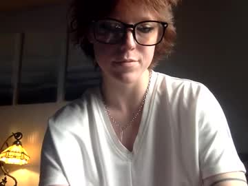 cindy_loo_hoops's chat room