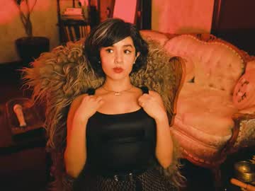 thecamwoman's chat room