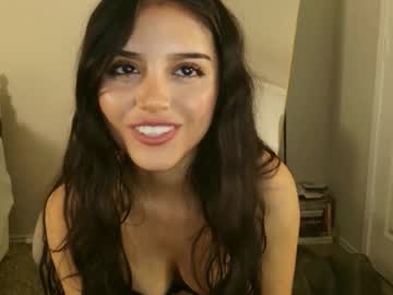 elisparadisex's chat room