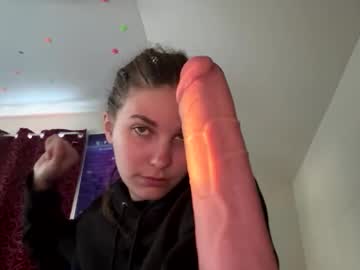 deepthroatqueen33's chat room