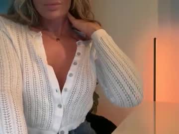 madame_andi's chat room