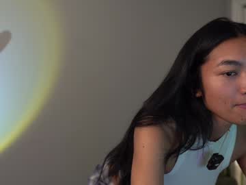 littlemiss_kira's chat room