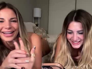 maddiemeadows's chat room