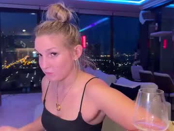 graciemae_baexx's chat room