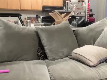 laylakitten4's chat room