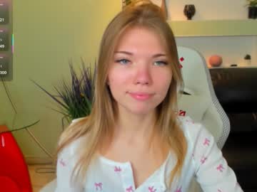 michafox's chat room