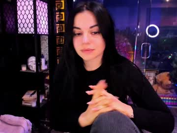 alma_pearl's chat room