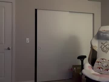 lunasnows's chat room