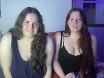 scarletttsinner's chat room