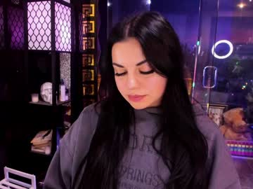 alma_pearl's chat room