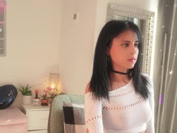 mysticxkitty's chat room