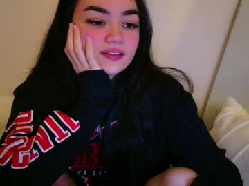 annatigarr's chat room