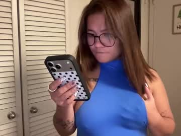 oohhellothere's chat room