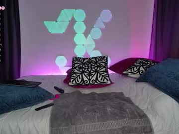 katie_kross_'s chat room