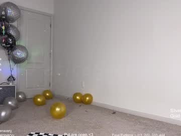 petitebrat's chat room