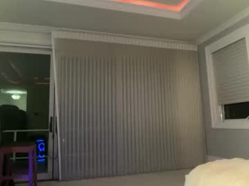 lilybrown07's chat room